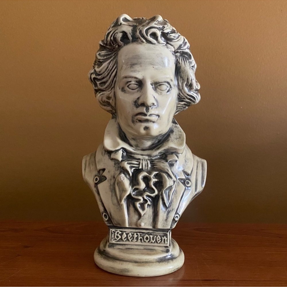 Vintage ceramic 8.75” Beethoven head bust